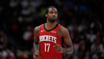 开云体育-伊森：我们有时候有点过于依赖进攻 防守强度对我们来说非常重要